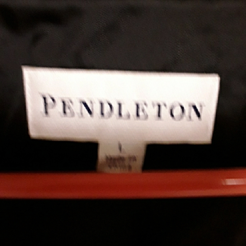 Pendleton Women's Black Textured Jacket - image 7